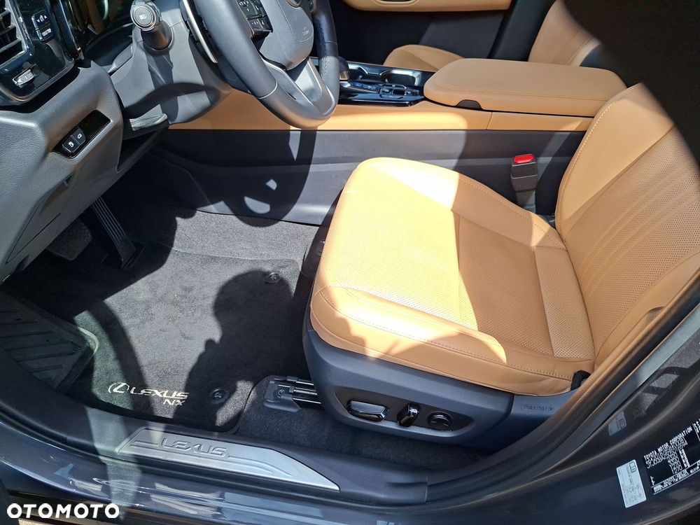 Lexus NX 350h Prestige 2WD - 10