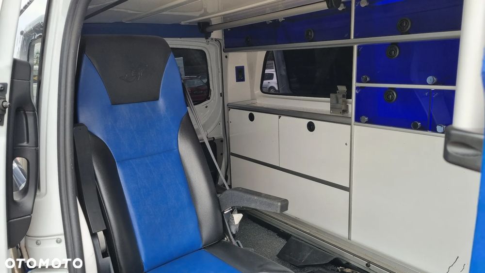 Mercedes-Benz Vito - 34