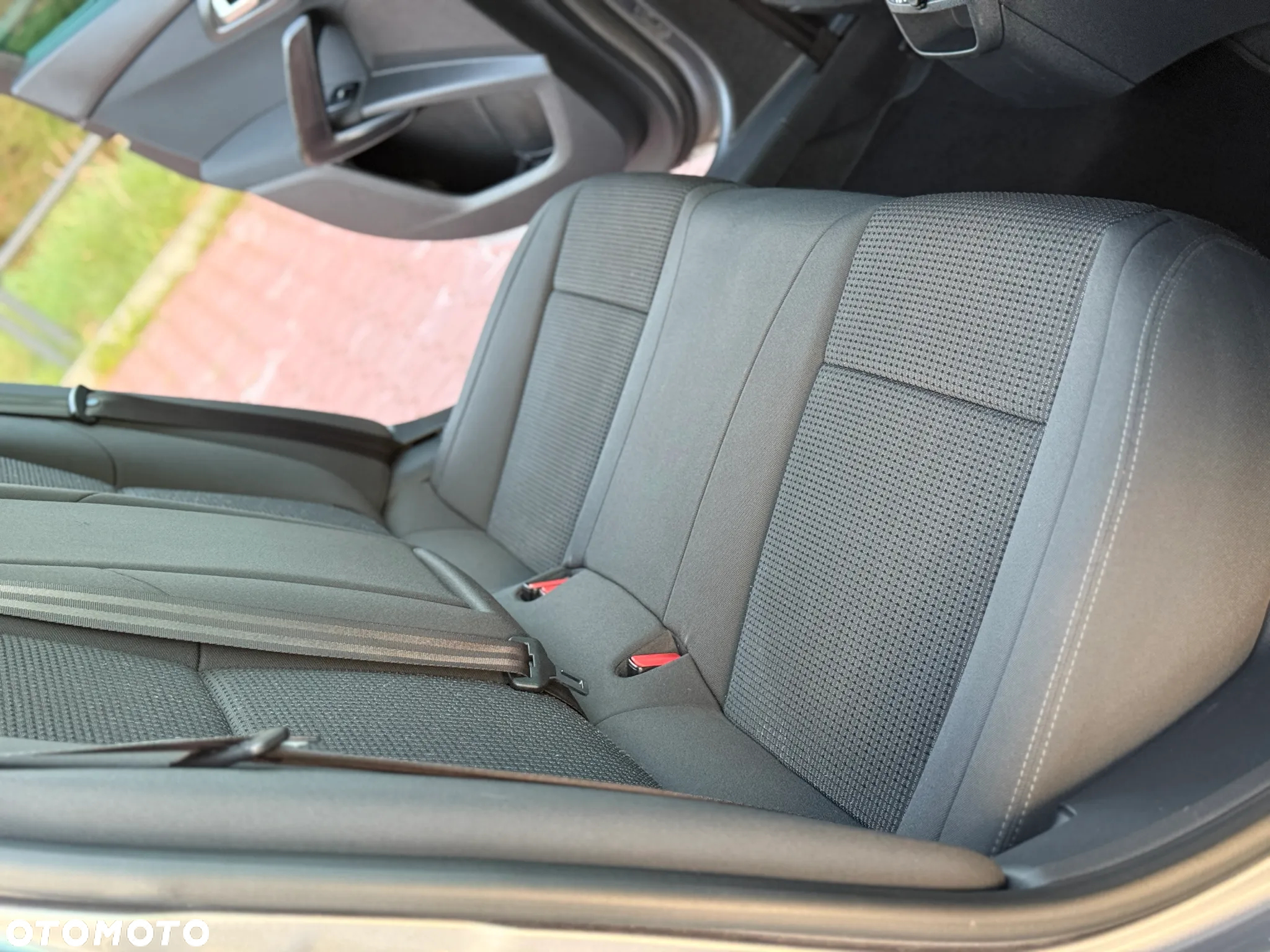 Peugeot 508 1.6 e-THP Allure S&S - 28