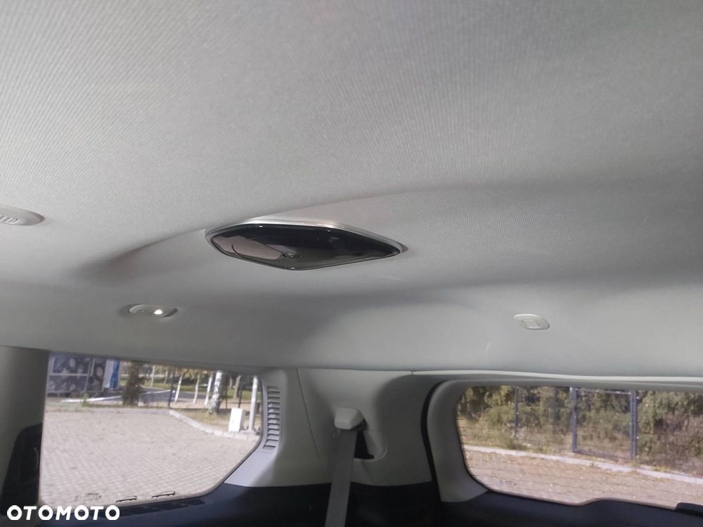 Jeep Grand Cherokee - 17