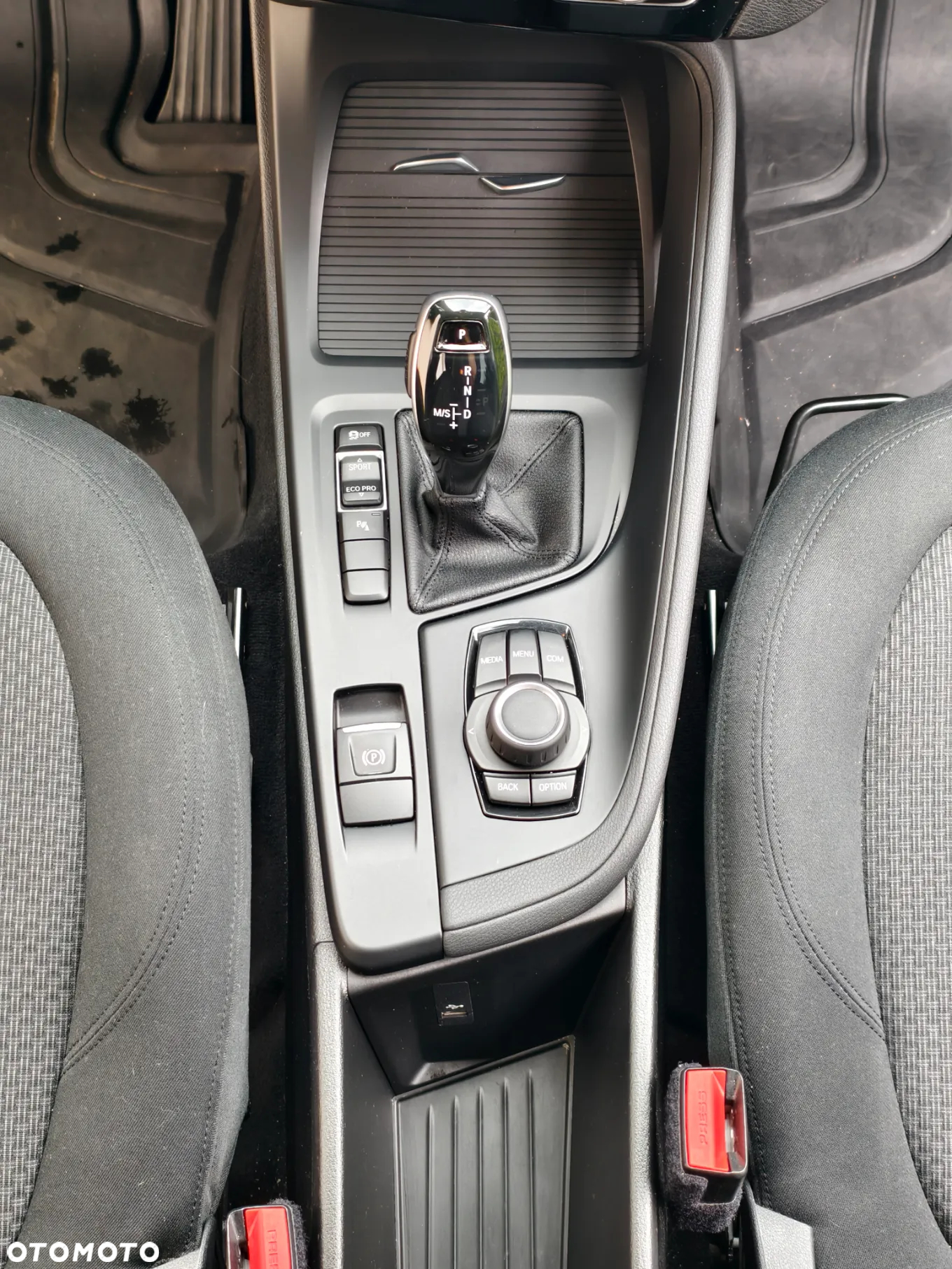 BMW X1 sDrive20i - 9