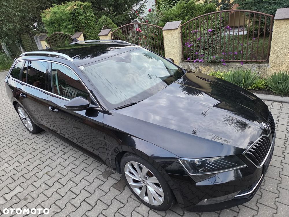 Skoda Superb 2.0 TDI DSG Active - 10