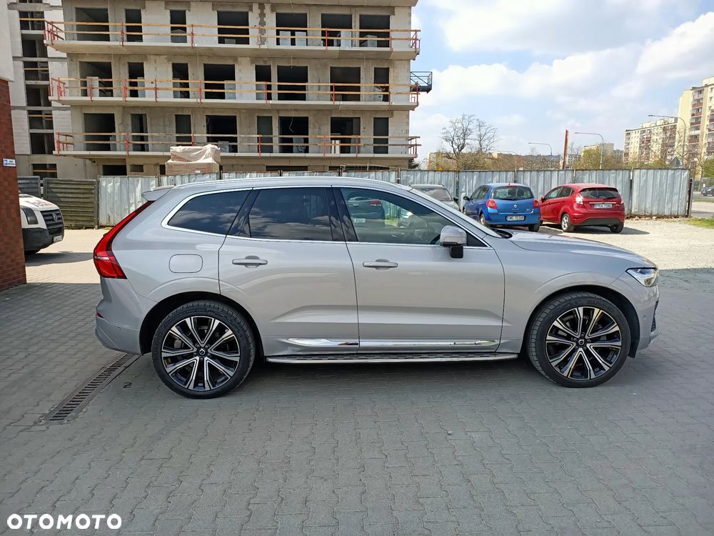 Volvo XC 60 T8 Plug-In Hybrid AWD Ultimate Bright - 6