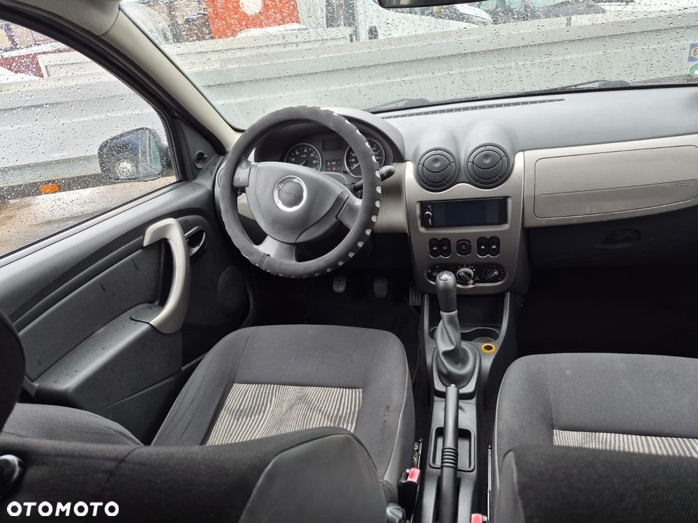 Dacia Sandero 1.2 16V Access - 6