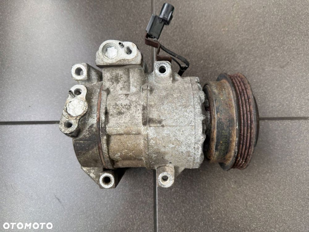 KOMPRESOR KLIMATYZACJI 1.6 CRDI HYUNDAI / KIA 11270-24600 6A191-0636 - 1