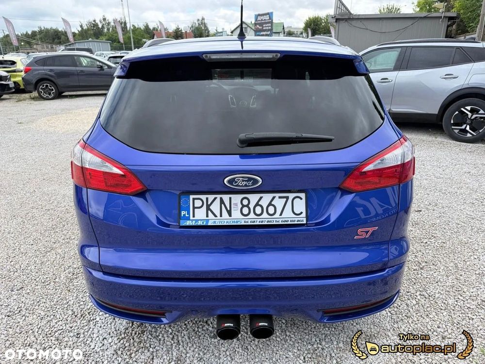 Ford Focus ST - 7