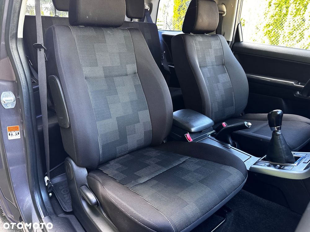 Suzuki Grand Vitara 1.6 De luxe - 24