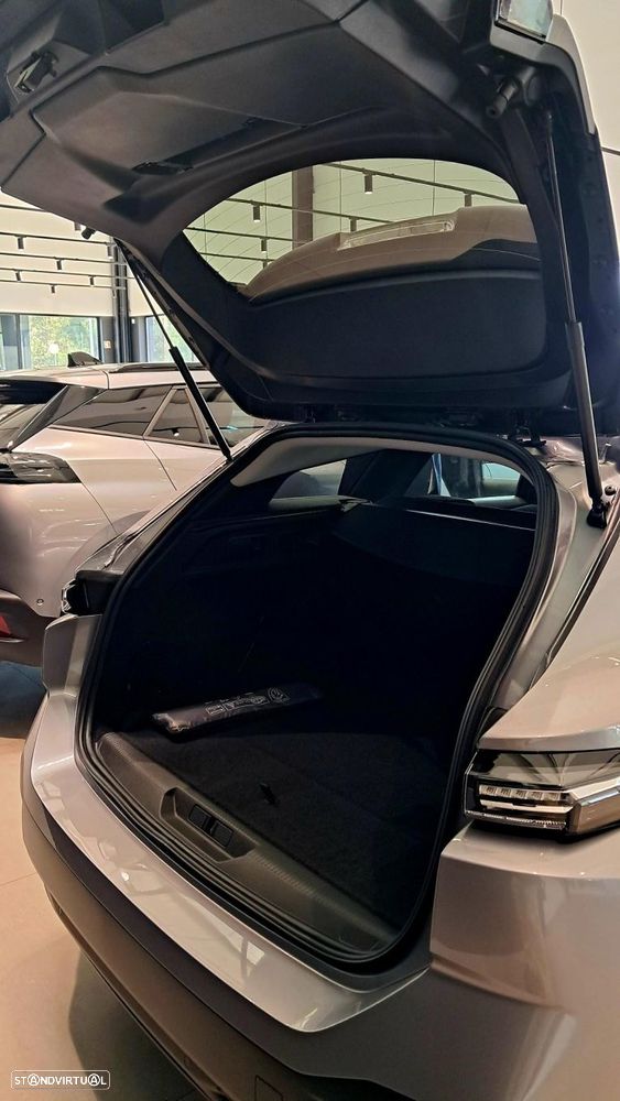 Peugeot 308 SW 1.5 BlueHDi Style EAT8 - 9