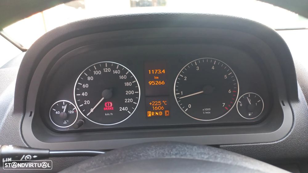 Mercedes-Benz A 160 Classic Aut. - 5