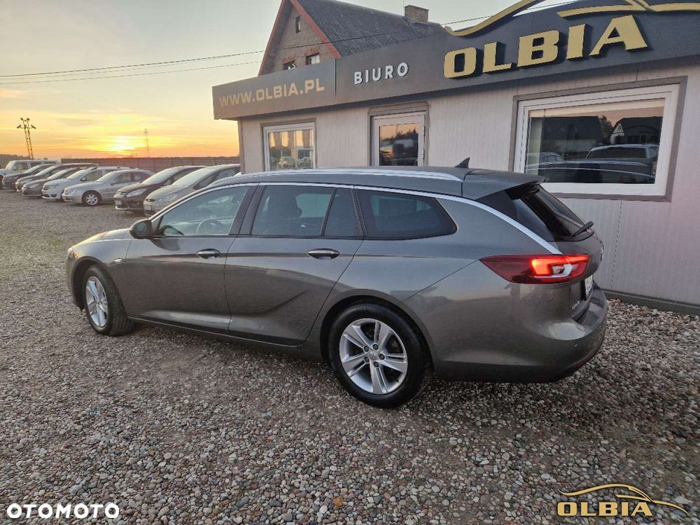 Opel Insignia - 8