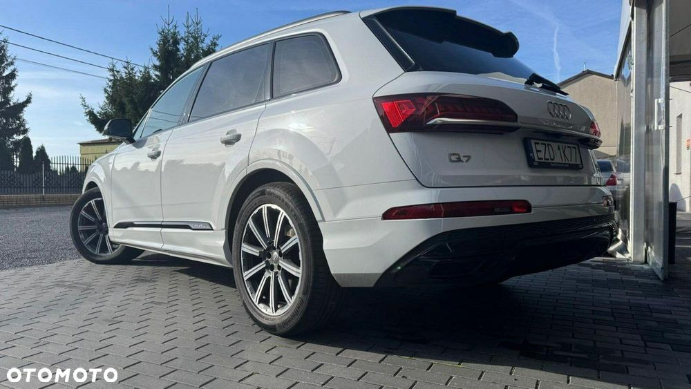 Audi Q7 - 13