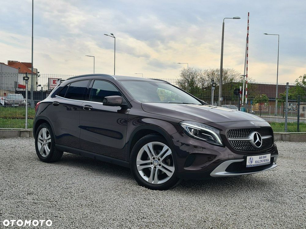 Mercedes-Benz GLA 200 Style - 3