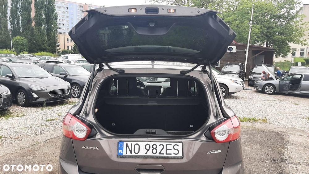 Ford Kuga 2.0 TDCi 2x4 Champions Edition - 10