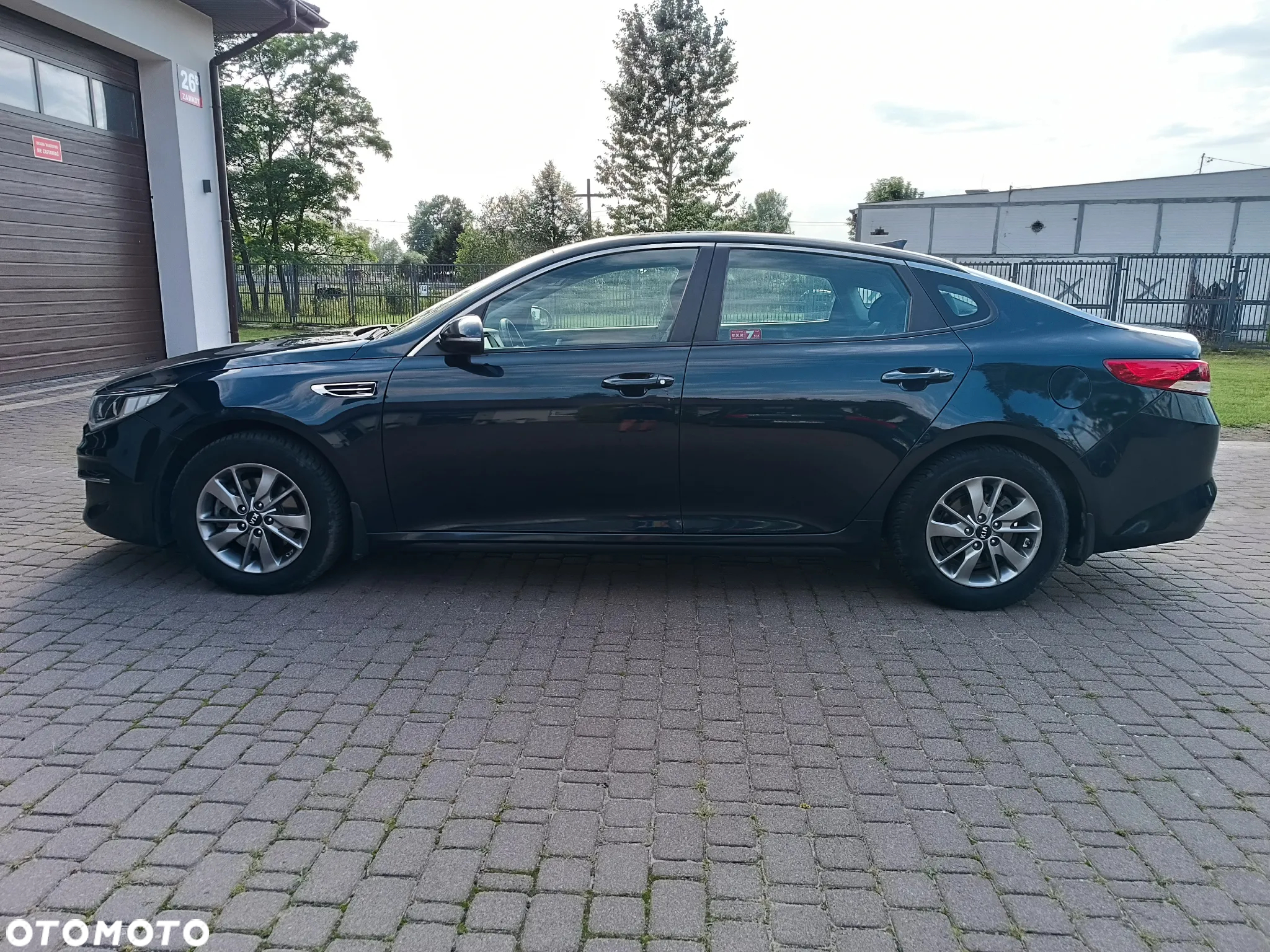 Kia Optima 2.0 M - 21