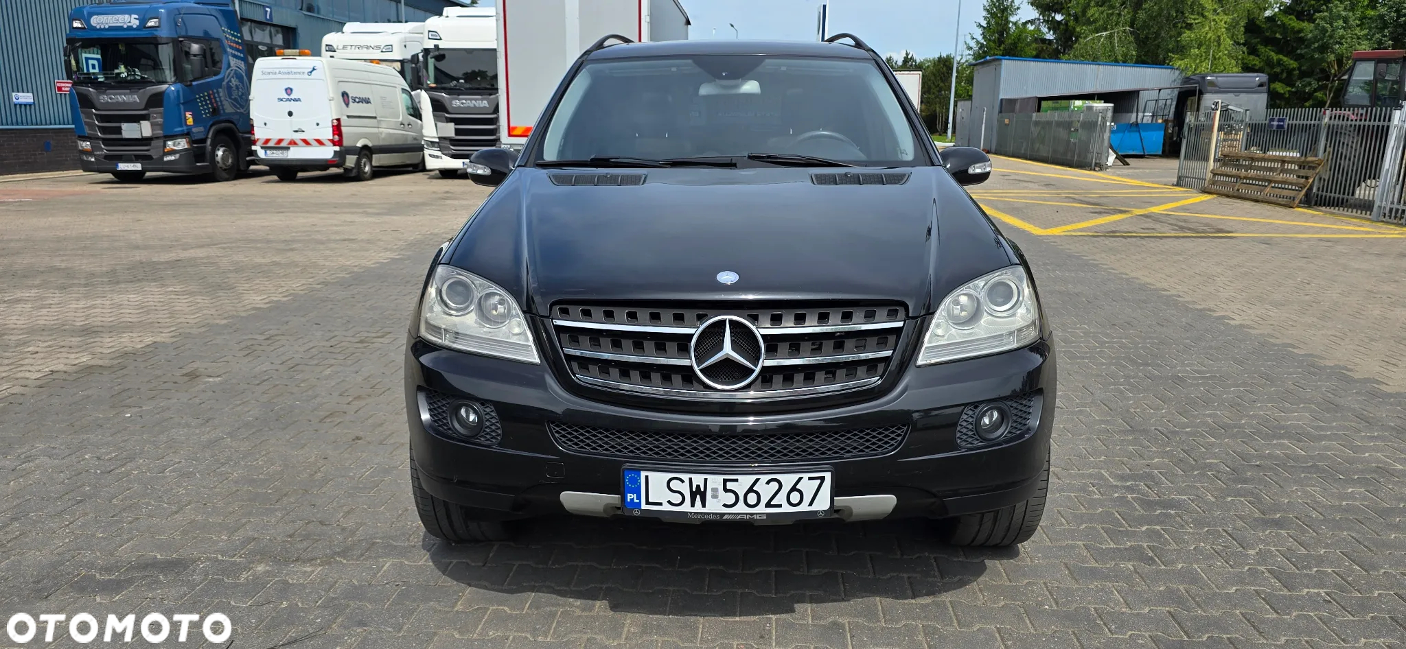 Mercedes-Benz ML - 13