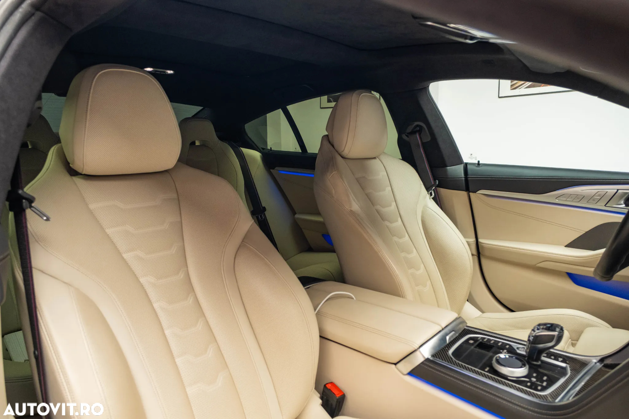 BMW Seria 8 840d xDrive AT MHEV - 27