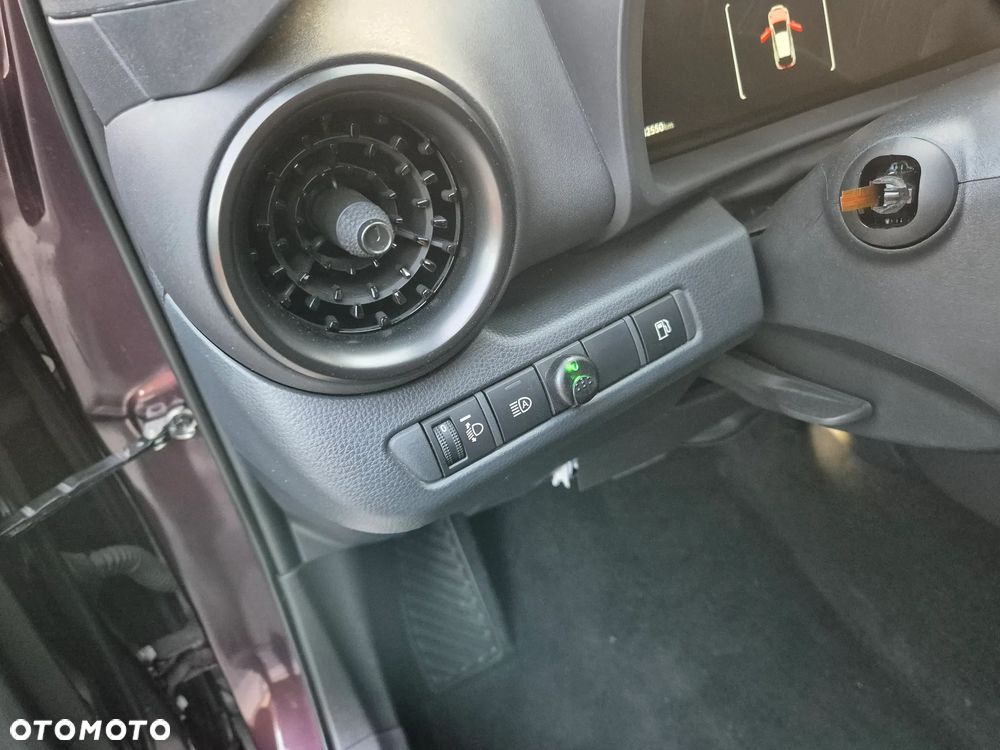 Toyota C-HR - 26