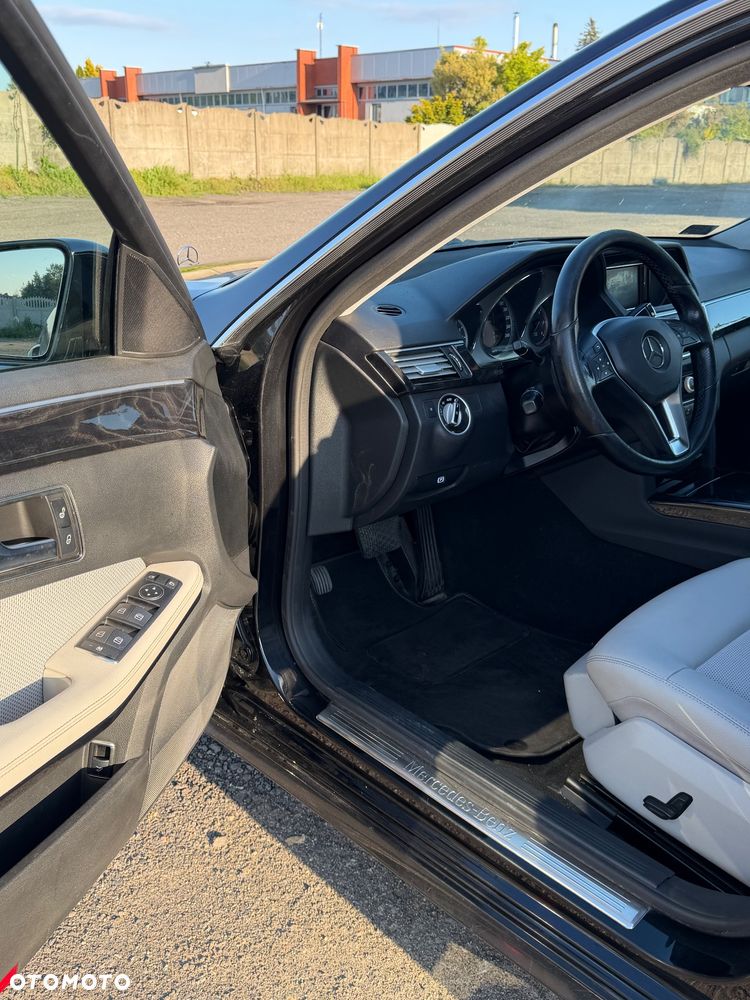 Mercedes-Benz Klasa E 220 BlueTEC 4-Matic Avantgarde - 8