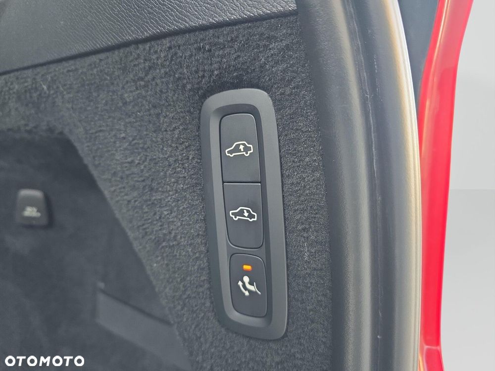 Volvo XC 90 - 26