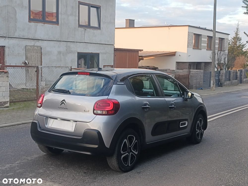 Citroën C3 Pure Tech 110 S&S EAT6 SHINE - 2