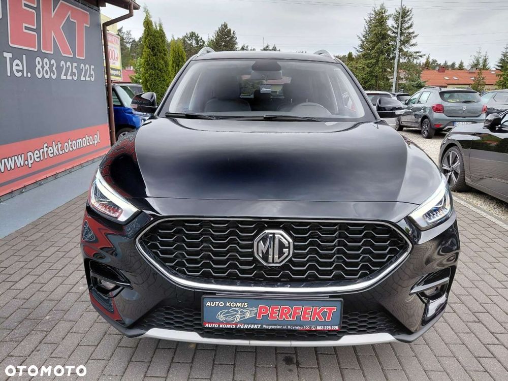 MG ZS - 3