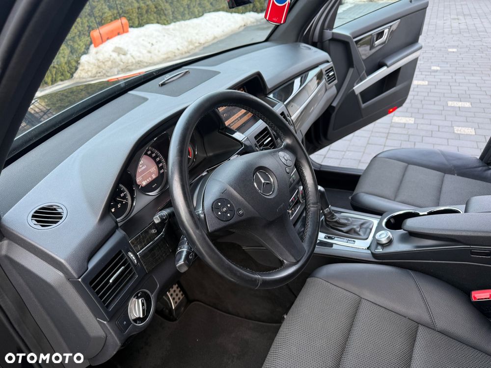 Mercedes-Benz GLK 200 CDI (BlueEFFICIENCY) 7G-TRONIC - 17