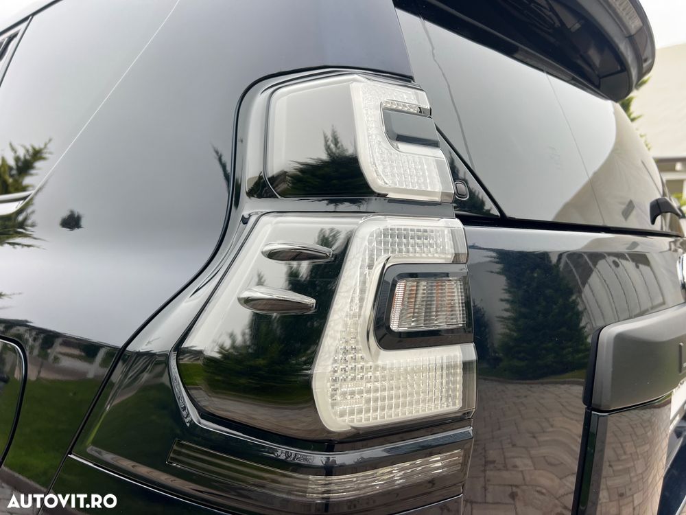 Toyota Land Cruiser 2.8l D-4D 204 CP A/T 7 locuri Luxury AVS Black - 35