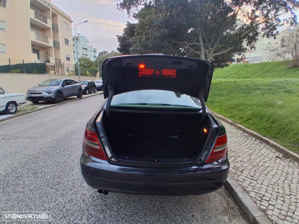 Mercedes-Benz C 180 CDI Elegance BlueEfficiency - 32