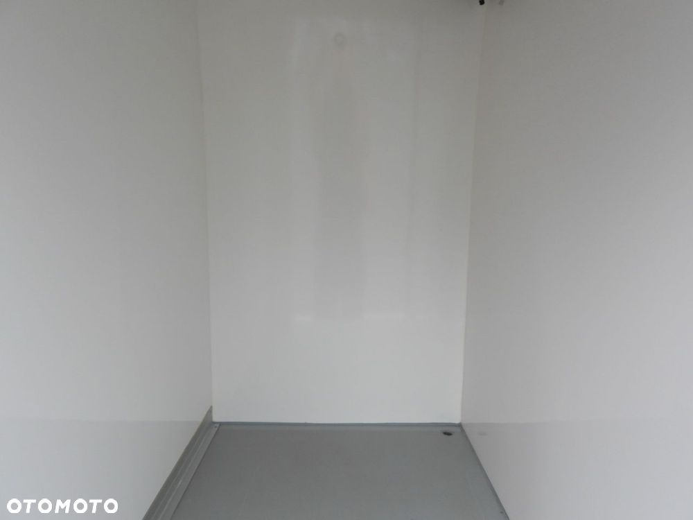 Iveco DAILY 35S14 FURGON CHŁODNIA  0*C ZASILANIE 230V TEMPOMAT AUTOMAT HI-MATIC KLIMATYZACJA  140KM - 26