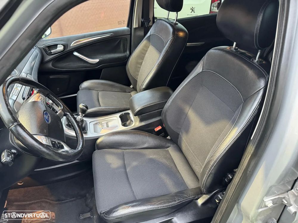Ford S-Max 1.8 TDCi Titanium 7L - 5
