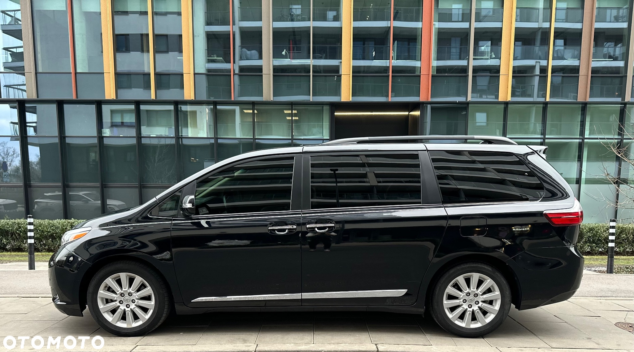Toyota Sienna 3.5 V6 - 5