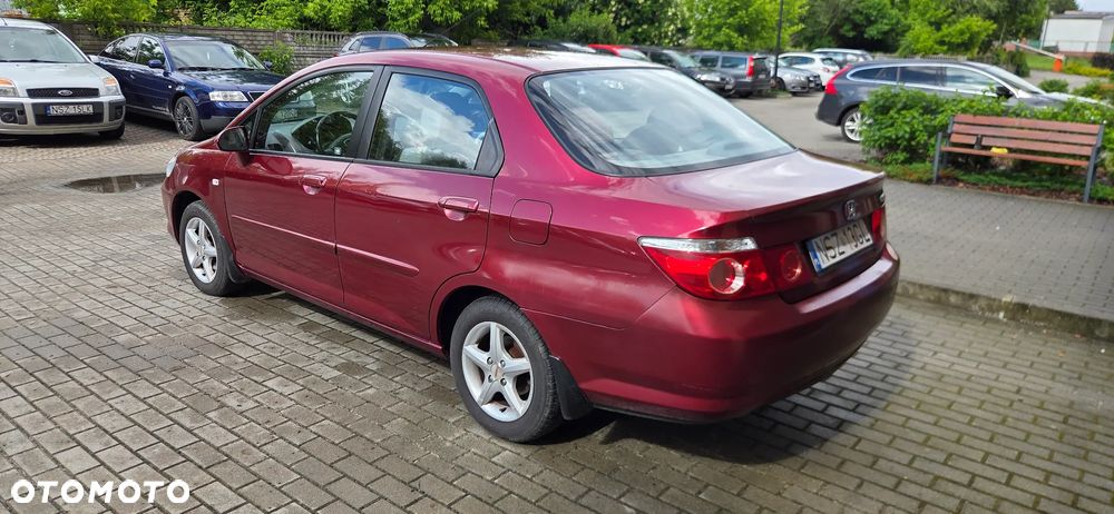 Honda City 1.4 Comfort - 3