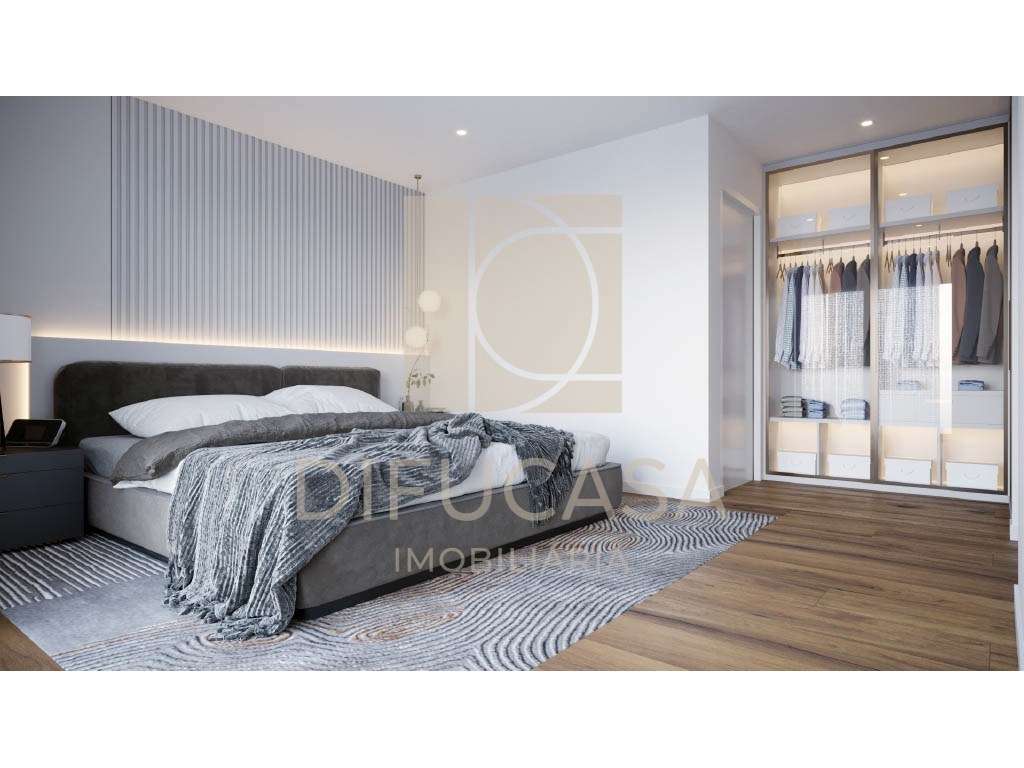 R253 Apartamento T2 com parqueamento de 16m2 - Grande imagem: 4/14