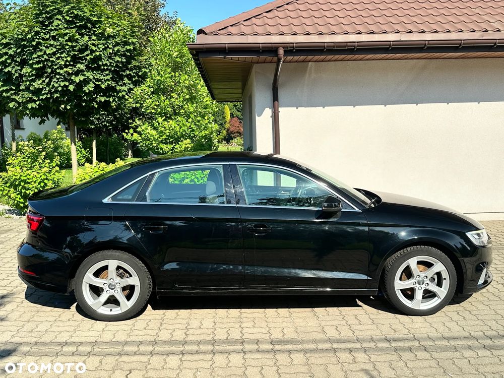 Audi A3 Limousine 30 TFSI sport - 11