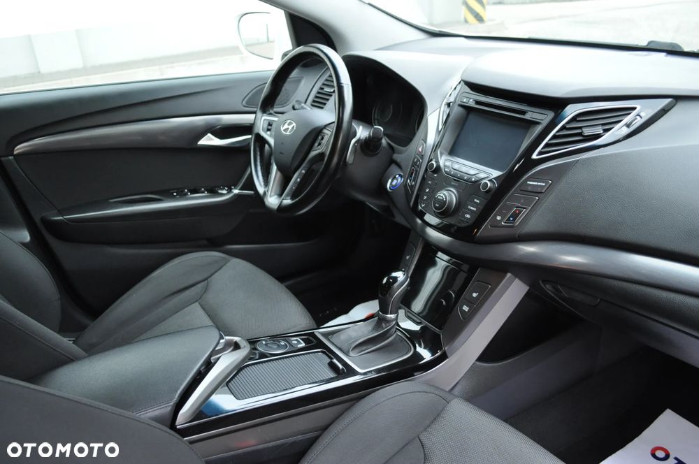 Hyundai i40 1.7 CRDi Premium DCT - 17