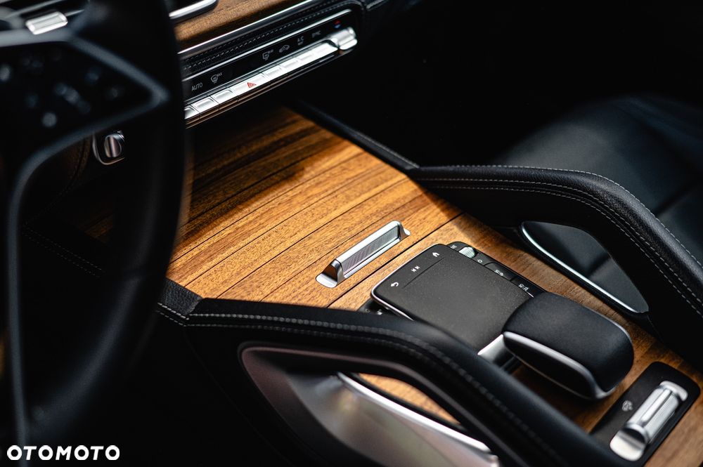 Mercedes-Benz GLE 300 d mHEV 4-Matic - 13