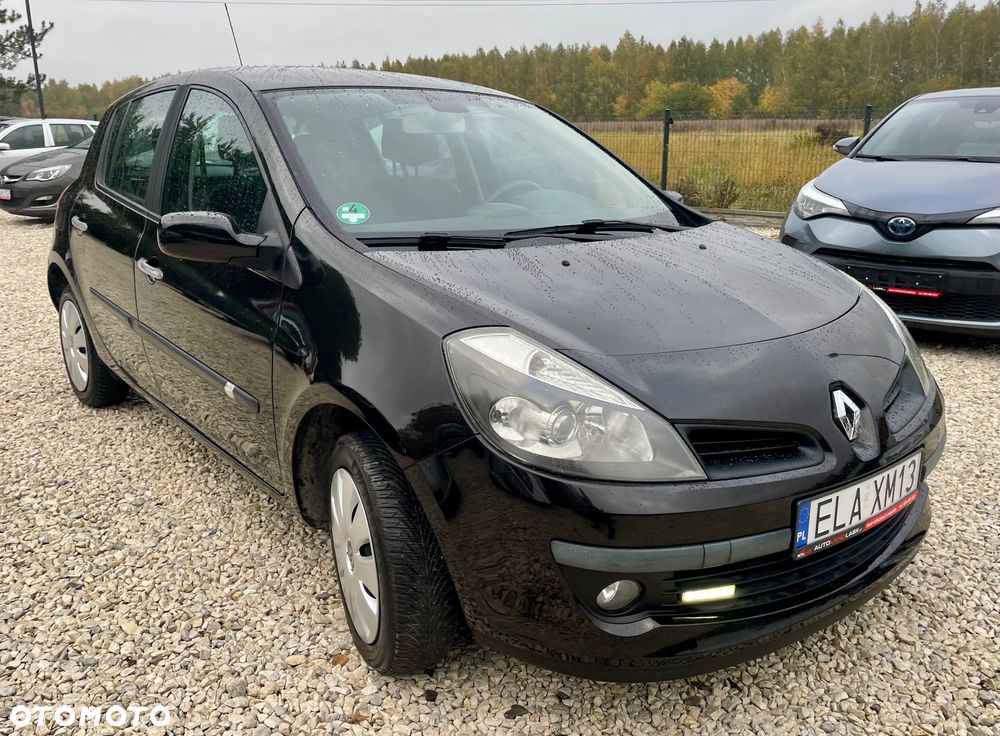 Renault Clio 1.2 16V 75 Dynamique - 3