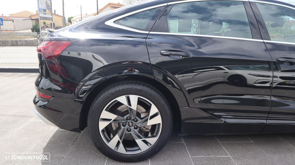 Audi e-tron 55 quattro S line - 12