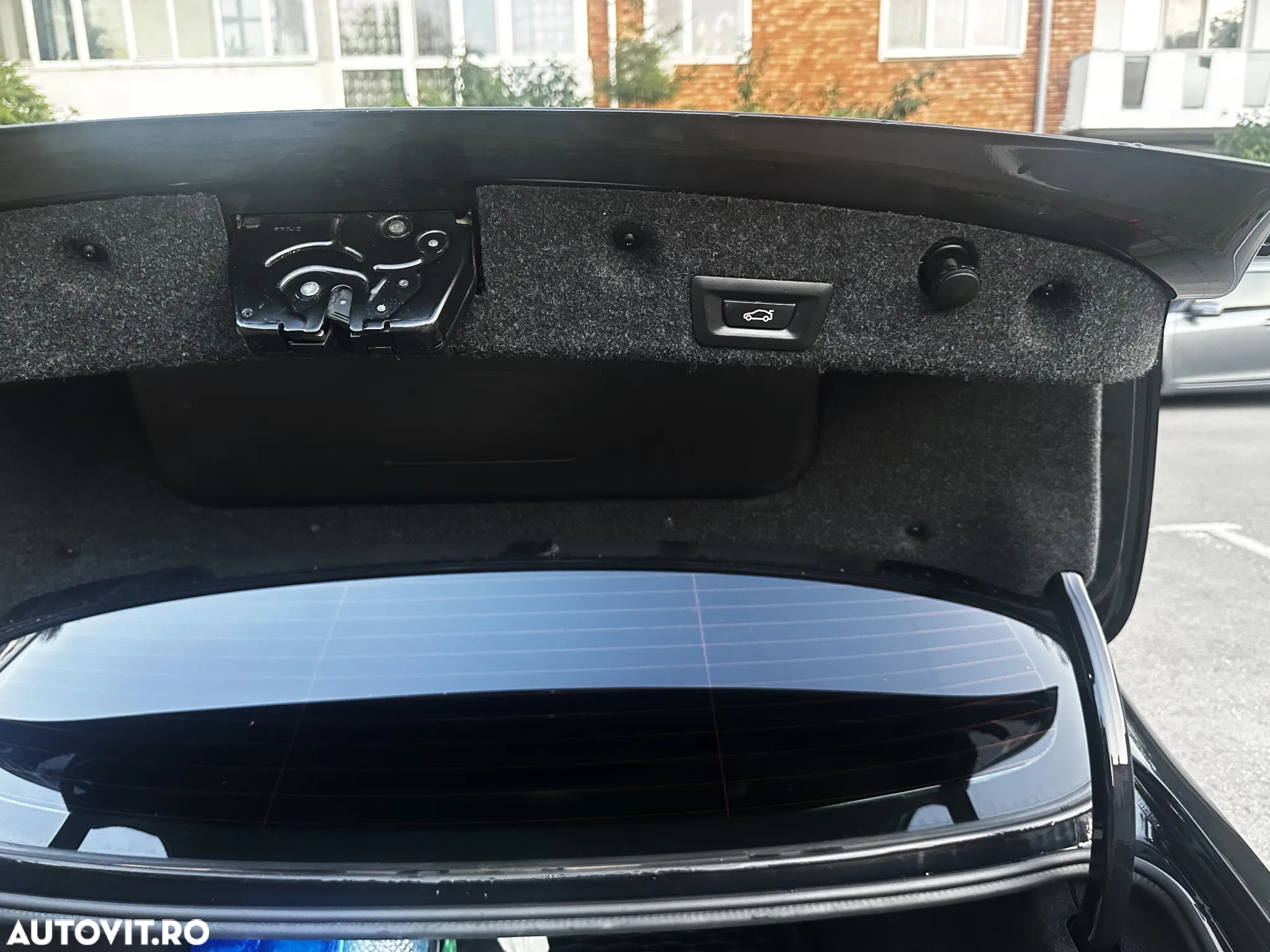 BMW Seria 5 525d Luxury Line - 24