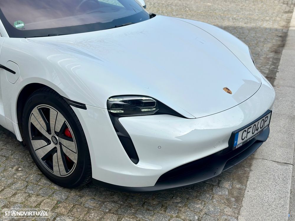 Porsche Taycan 4S Bateria Performance Plus - 8