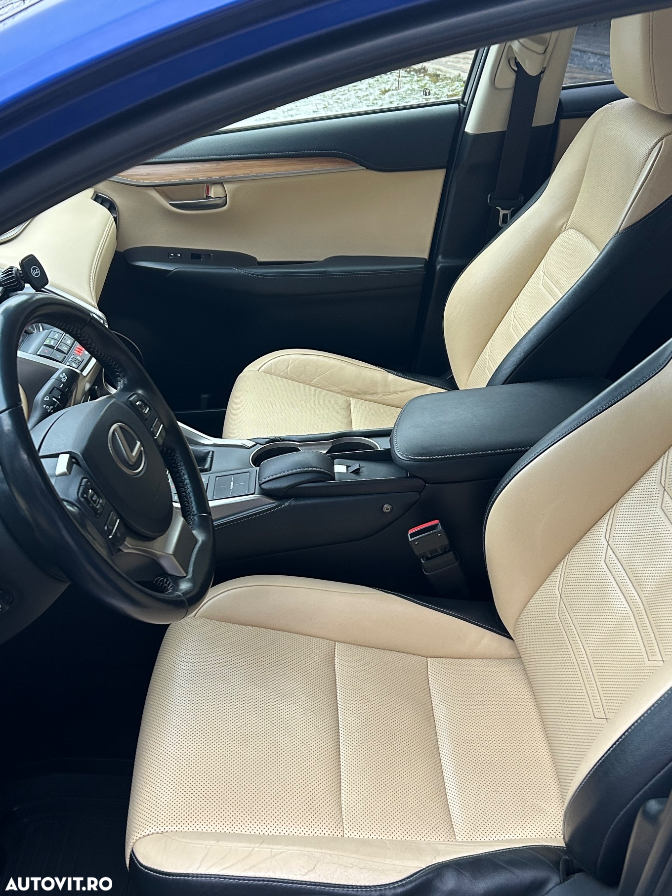Lexus Seria NX 300h AWD Luxury - 9