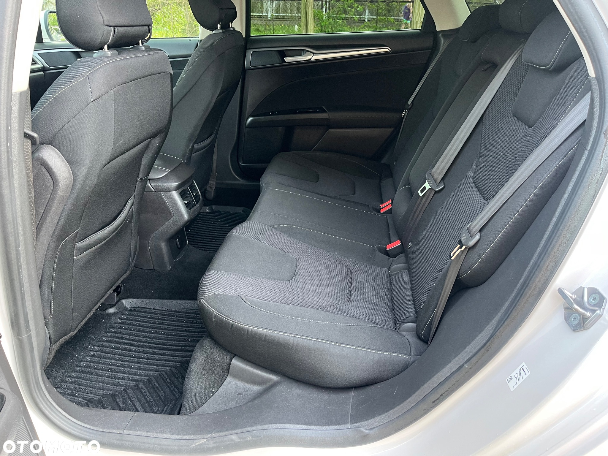 Ford Mondeo 2.0 TDCi Start-Stopp PowerShift-Aut Titanium - 9