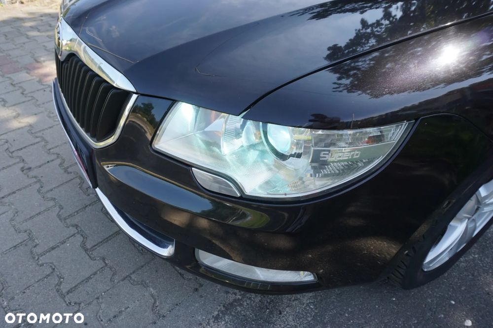 Skoda Superb 2.0 TSI L&K DSG - 7