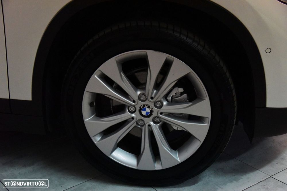 BMW X1 16 d sDrive Advantage - 12