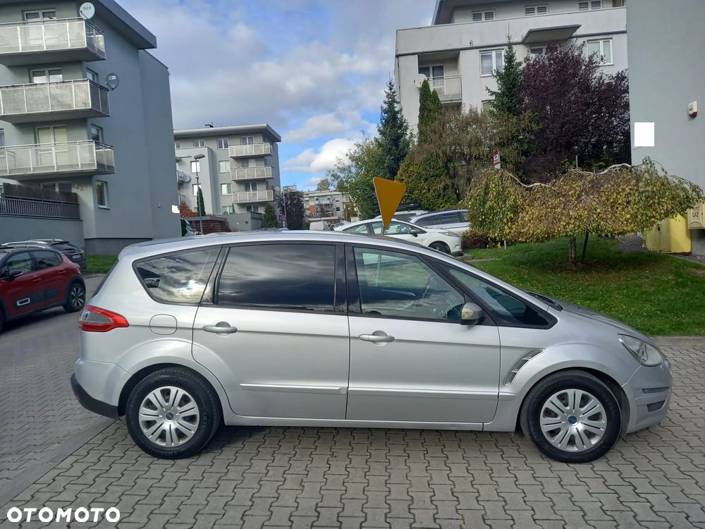 Ford S-Max 2.0 TDCi DPF Business Edition - 4