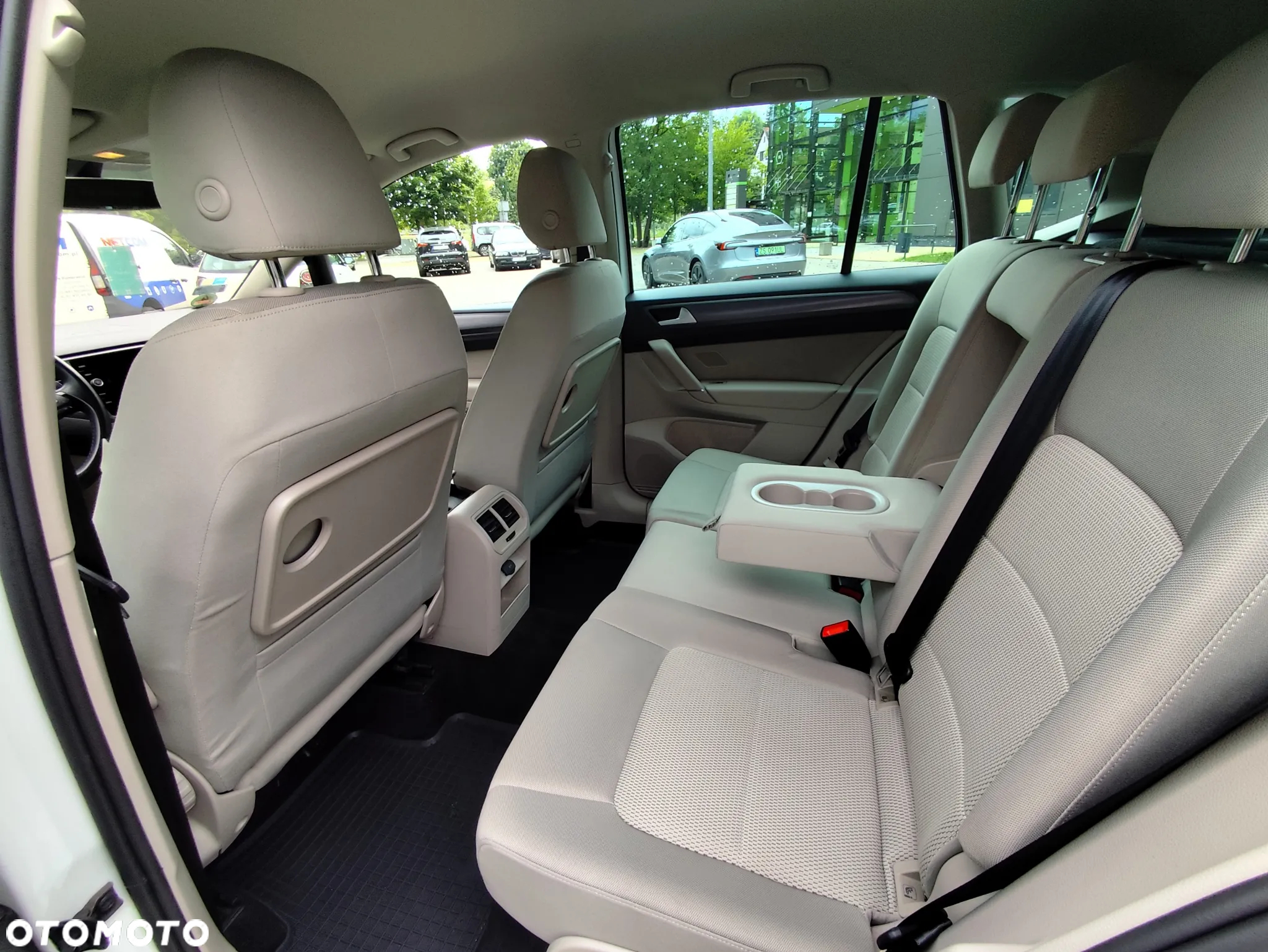 Volkswagen Golf Sportsvan VII SV 1.5 TSI ACT Comfortline - 9