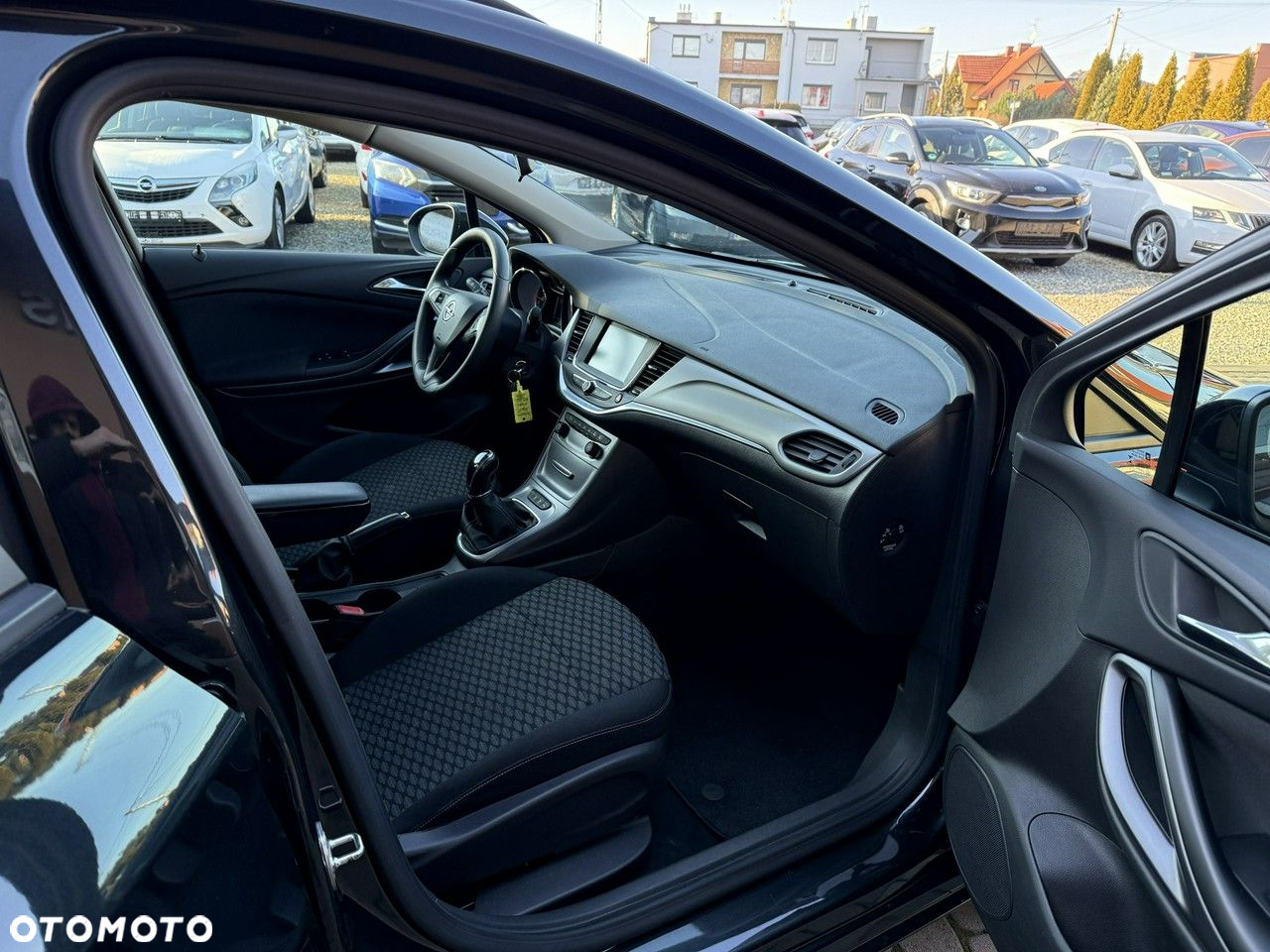 Opel Astra 1.4 Turbo Edition - 24