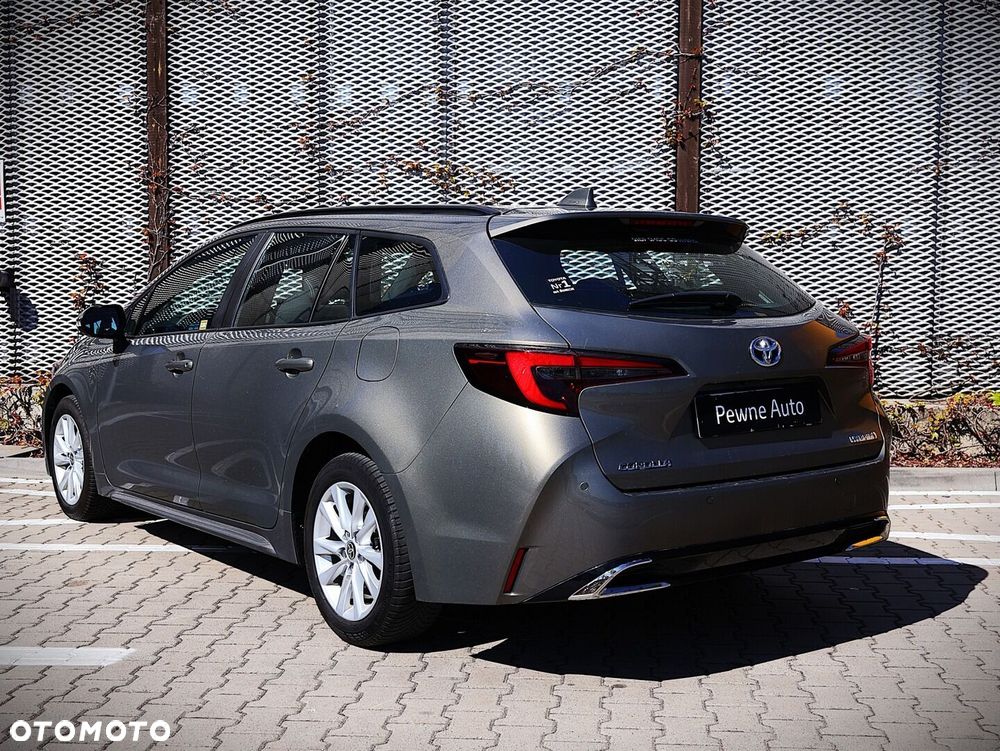 Toyota Corolla 1.8 Hybrid Comfort - 7
