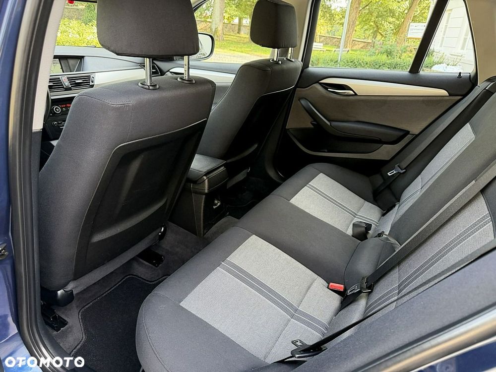 BMW X1 - 13