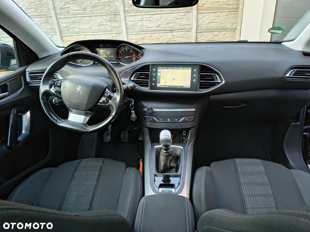 Peugeot 308 BlueHDi 150 Stop & Start Business-Line - 10